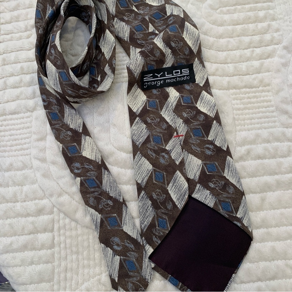 Geometric Patterned Brown Tie - image 6